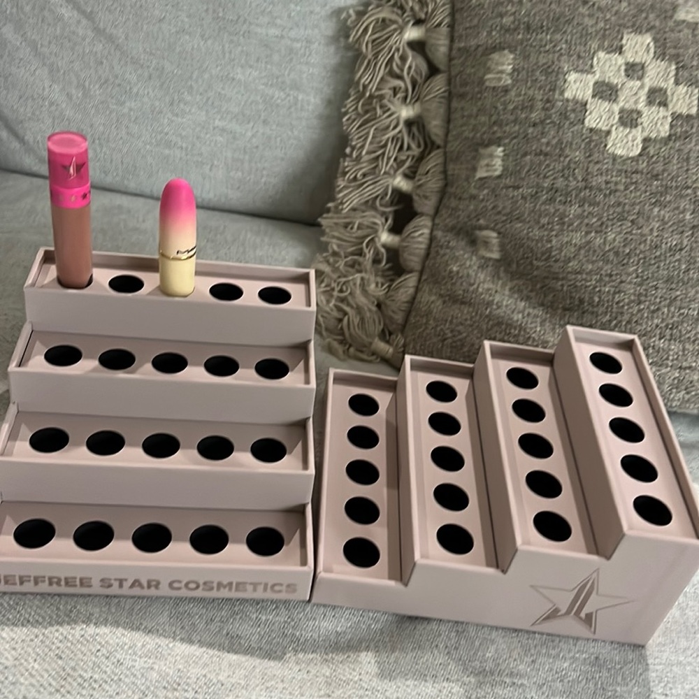 lipstick display  brand new set of 2